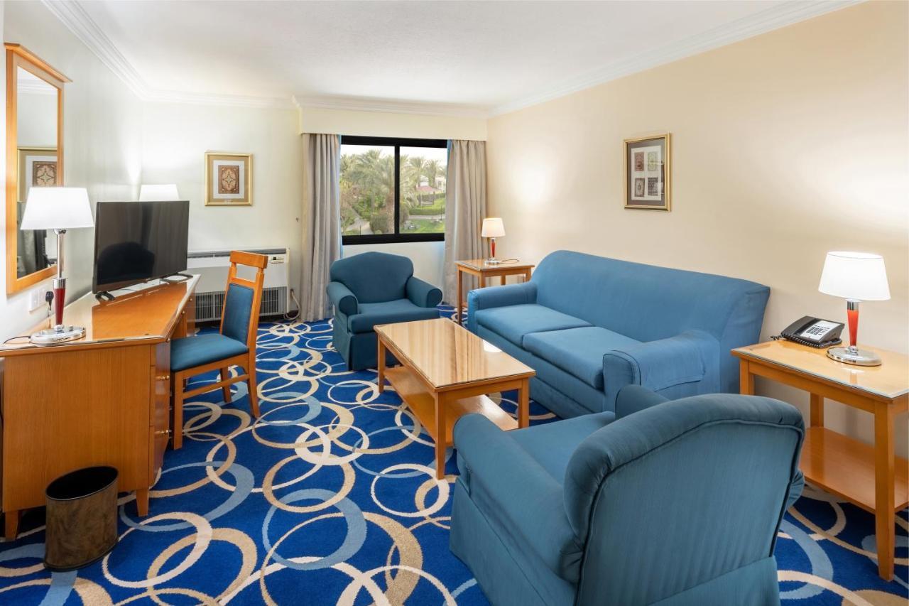 Radisson Blu Hotel, Yanbu Dış mekan fotoğraf